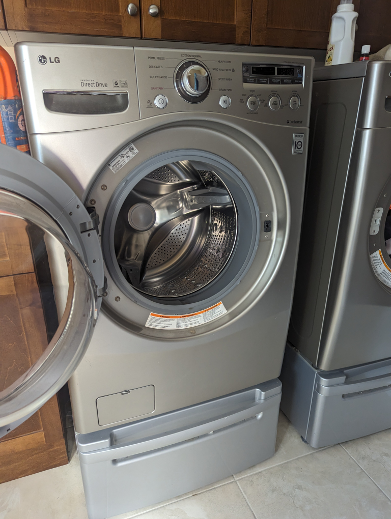 washer and dryer