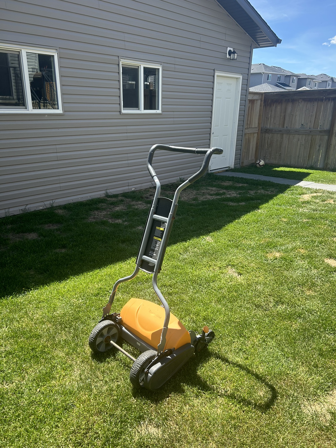 Fiskars Push Mower - photo 5