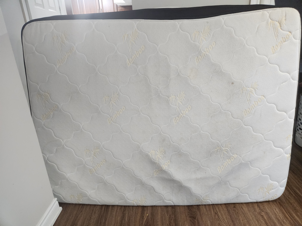 queen mattress