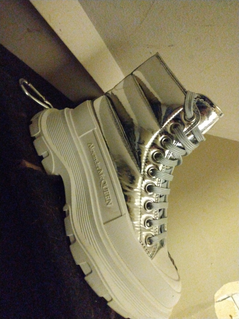 Alexander McQueen thumbnail