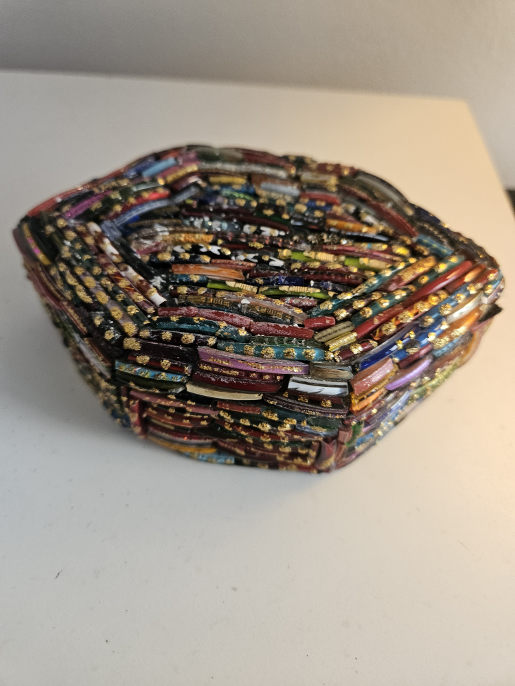 Decorative container