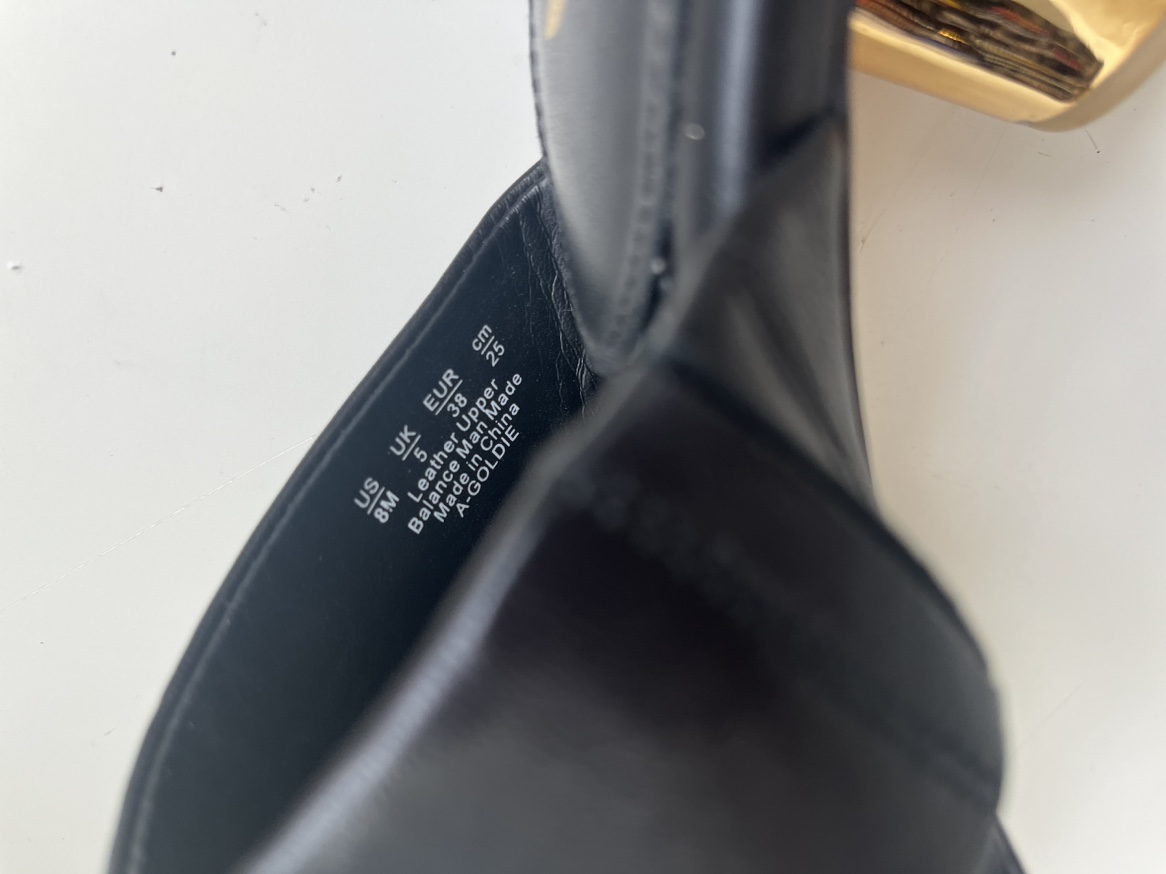 SARTO leather heels image indicator(4)