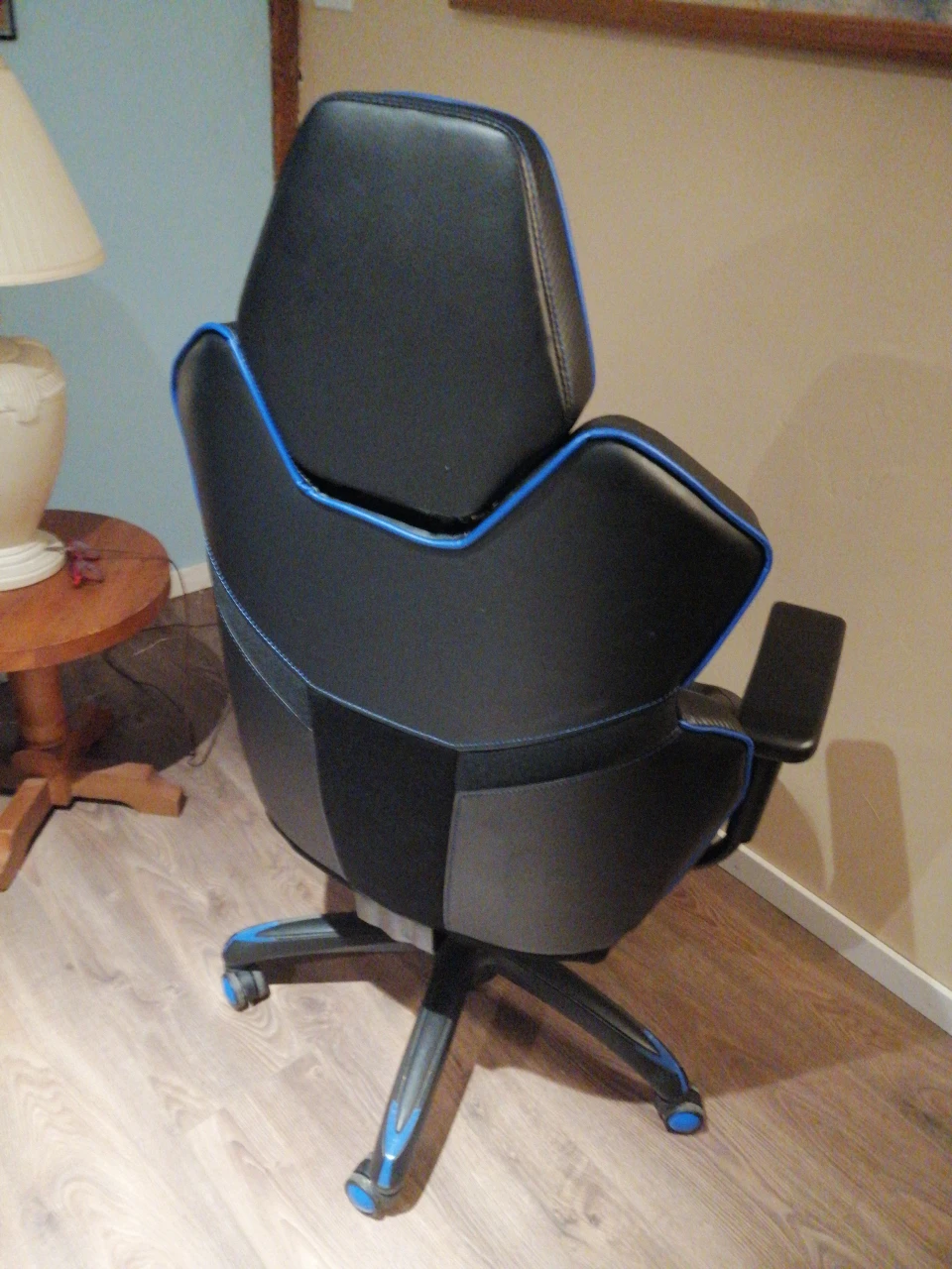 Gaming chair - photo 2