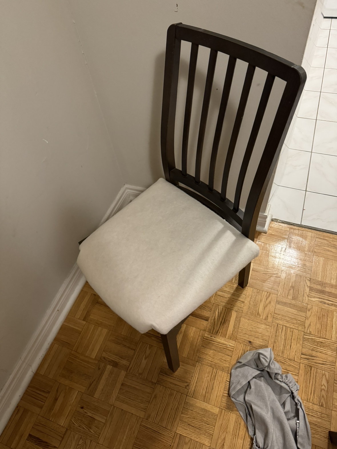 EKEDALEN Extendable table, dark brown, with 4 chairs - photo 3