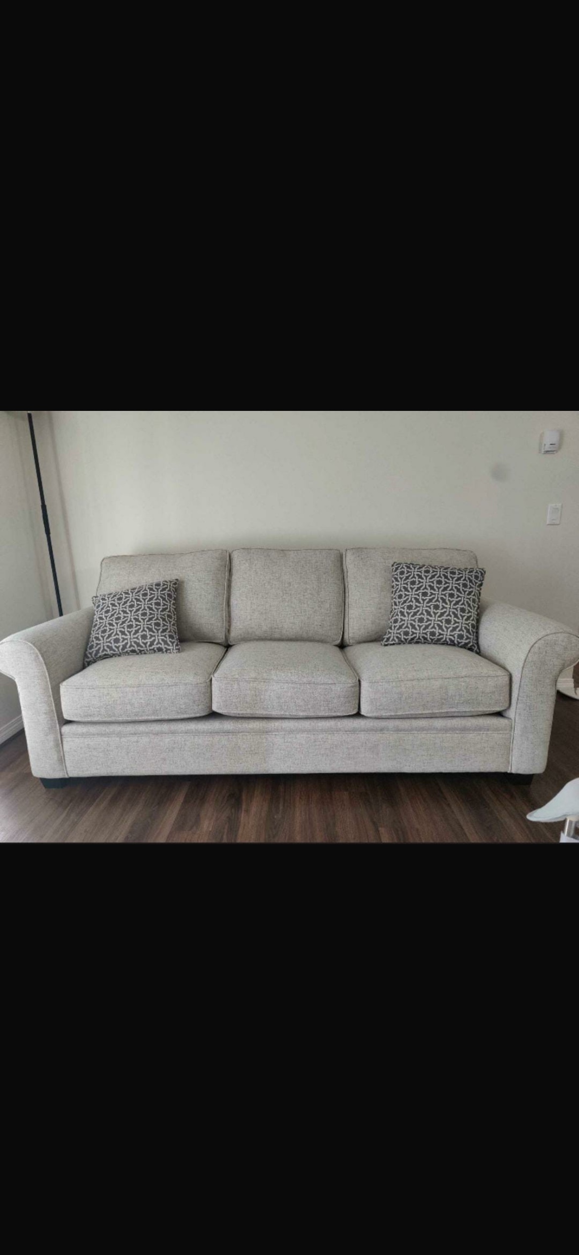 Three seat sofa - photo 2