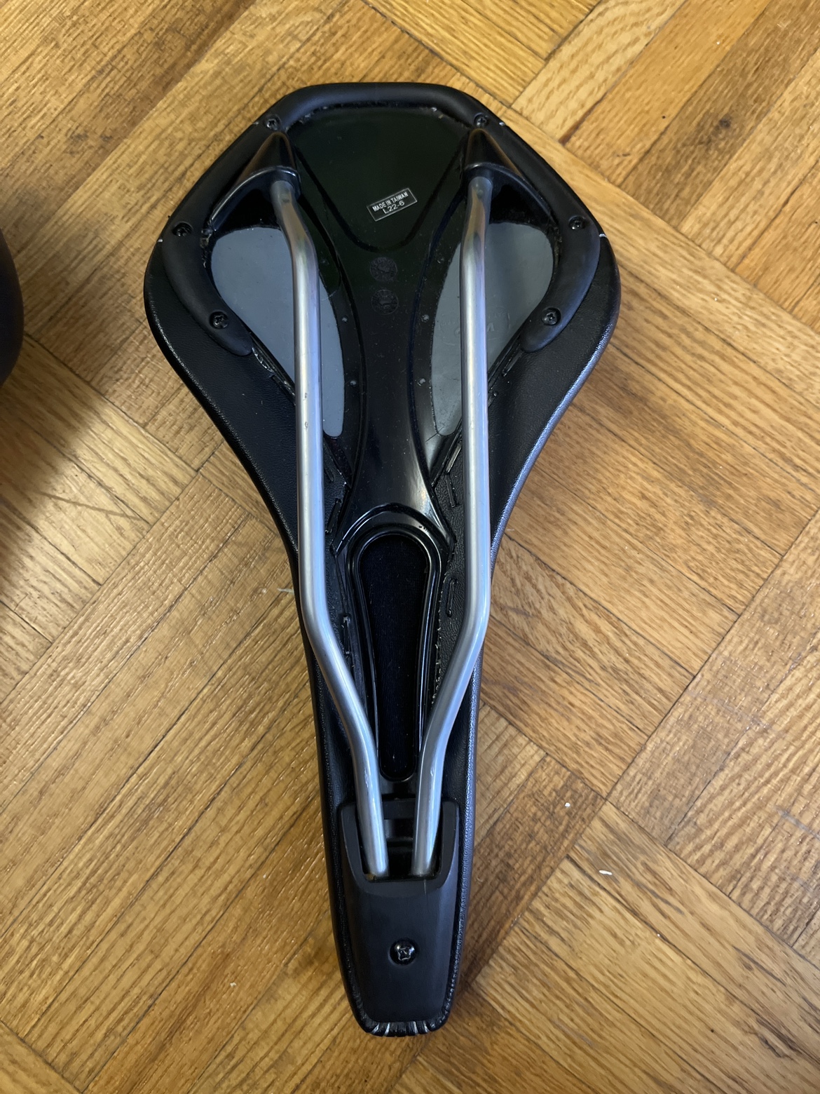 Used Bike Seats image indicator(5)