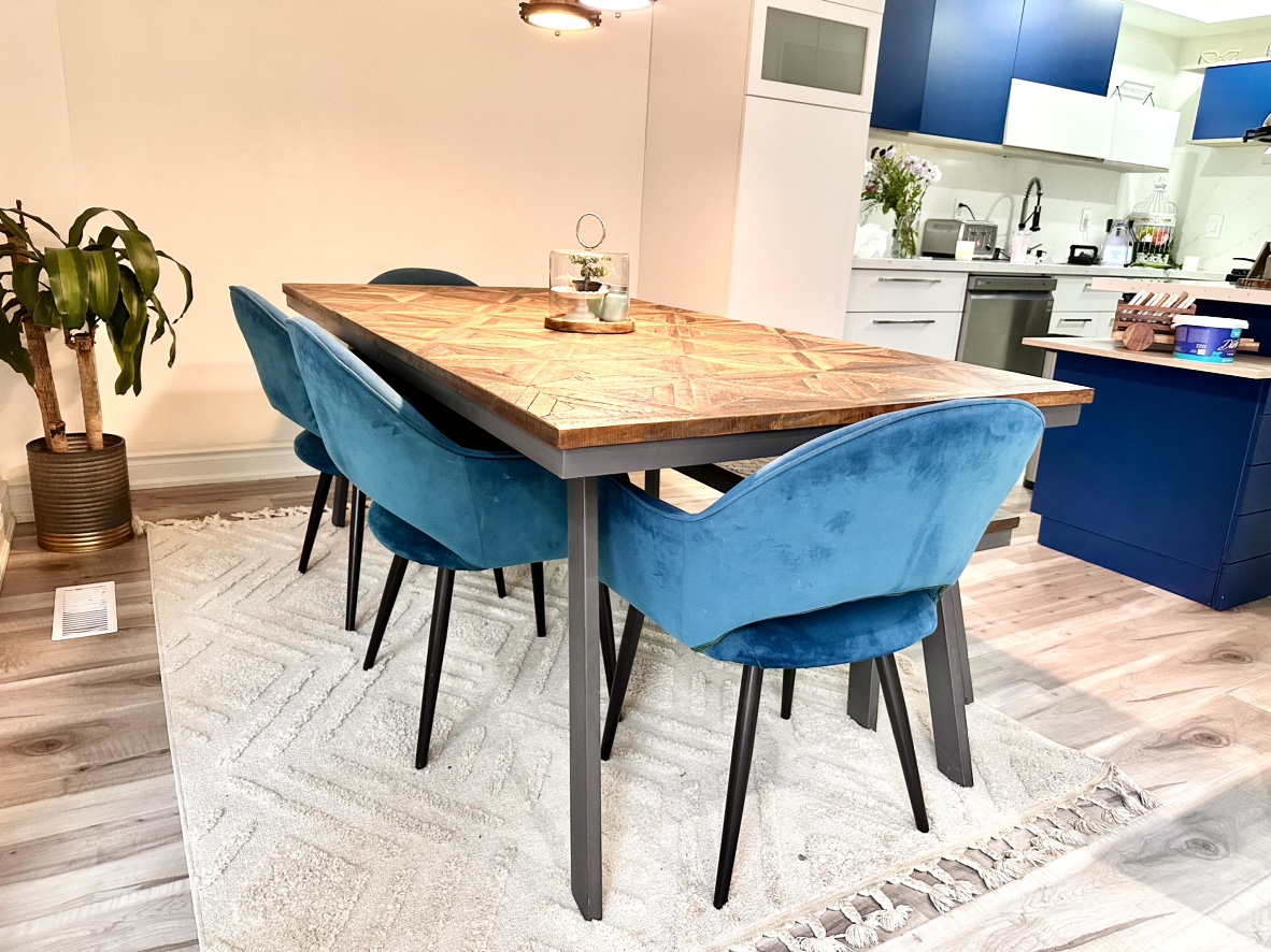 Dining table set with 4 chairs and a bench - photo 2