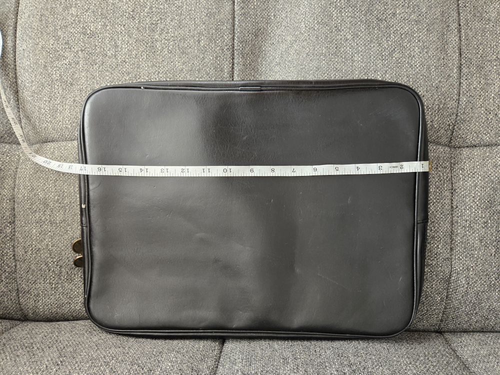 Puma laptop sleeve image indicator(6)