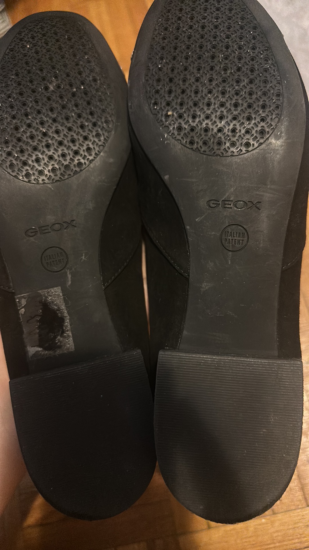 Suede Geox Leather Flats image indicator(10)