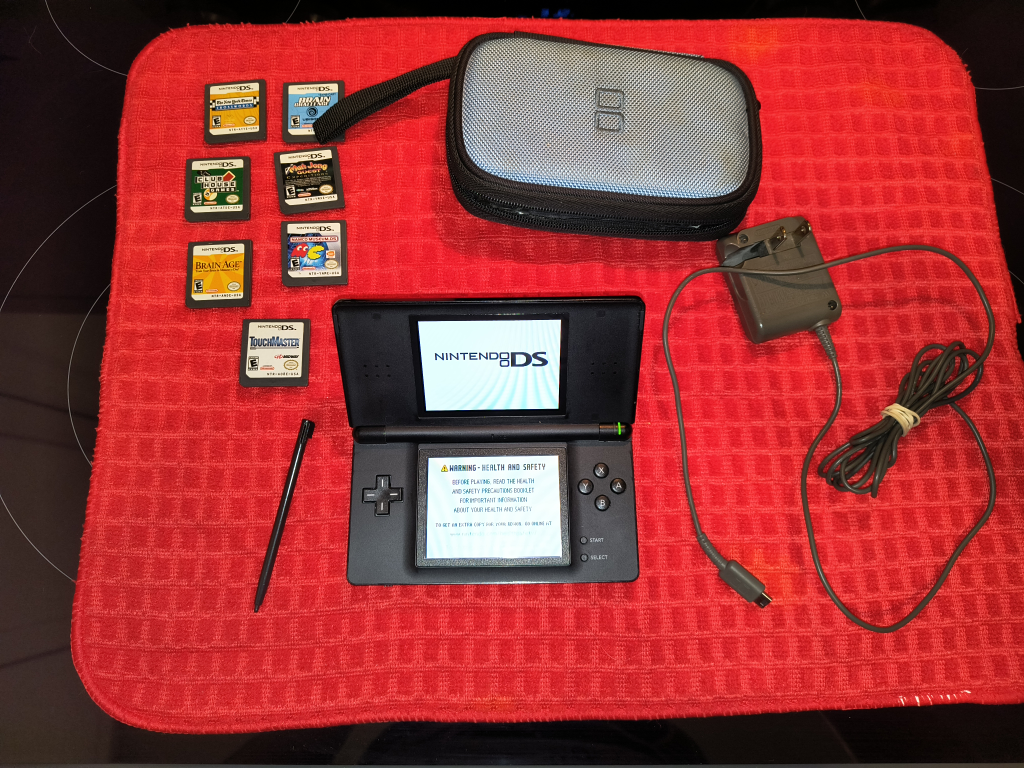 Nintendo DS Lite Package
