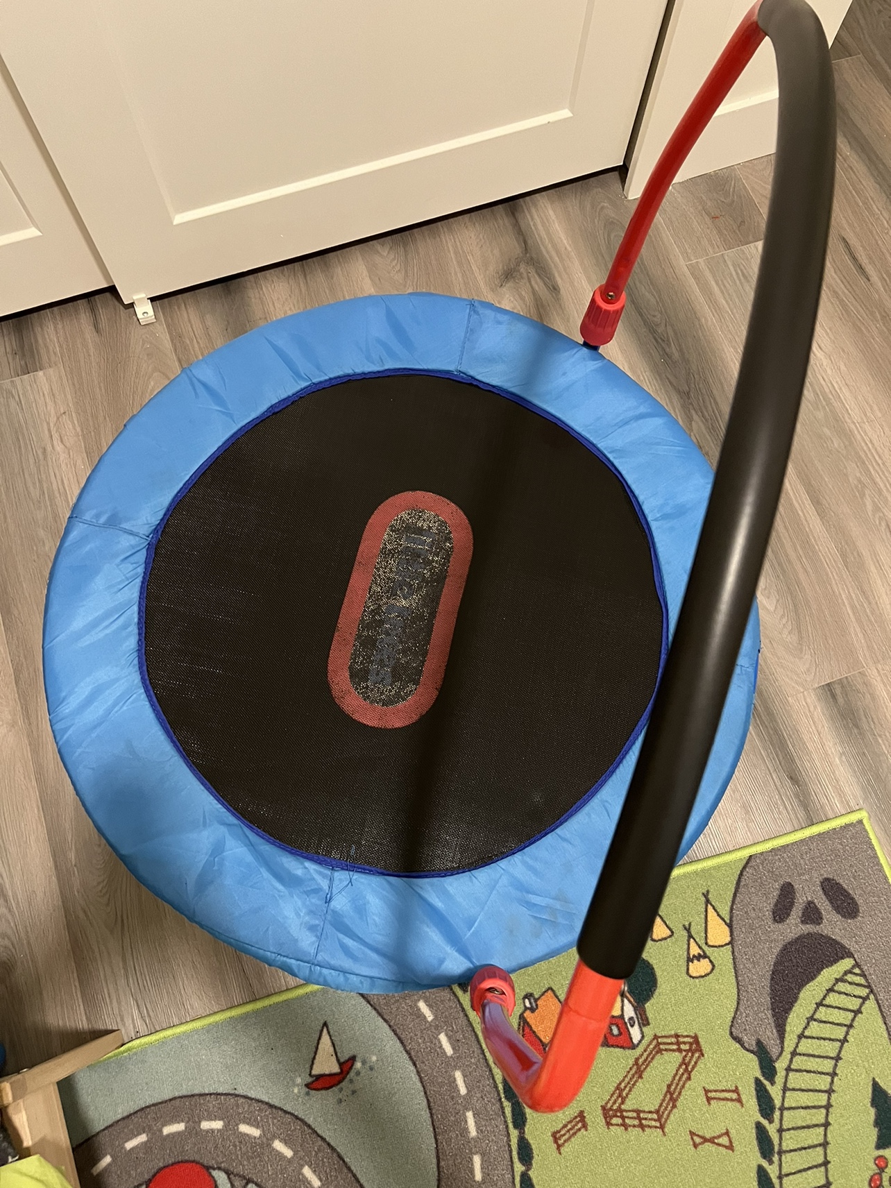 Little tikes trampoline - photo 2