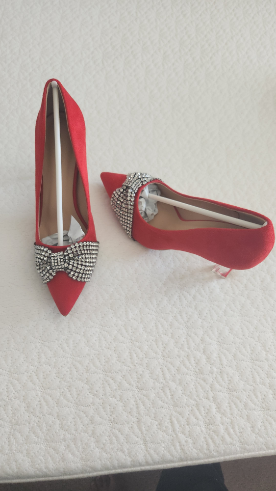 Rhinestone point toe pumps - photo 3