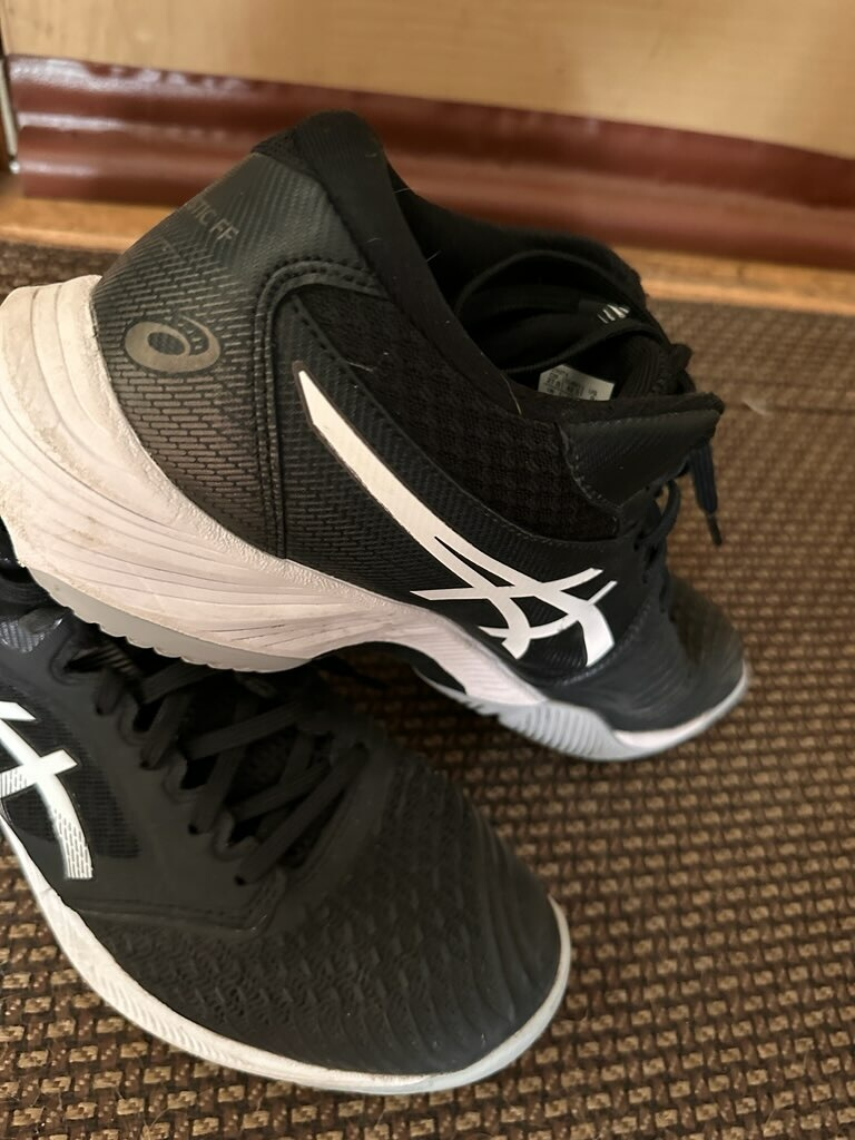 ASICS Men Beyond FlyteFoam Volleyball Shoes Size 9 - photo 4