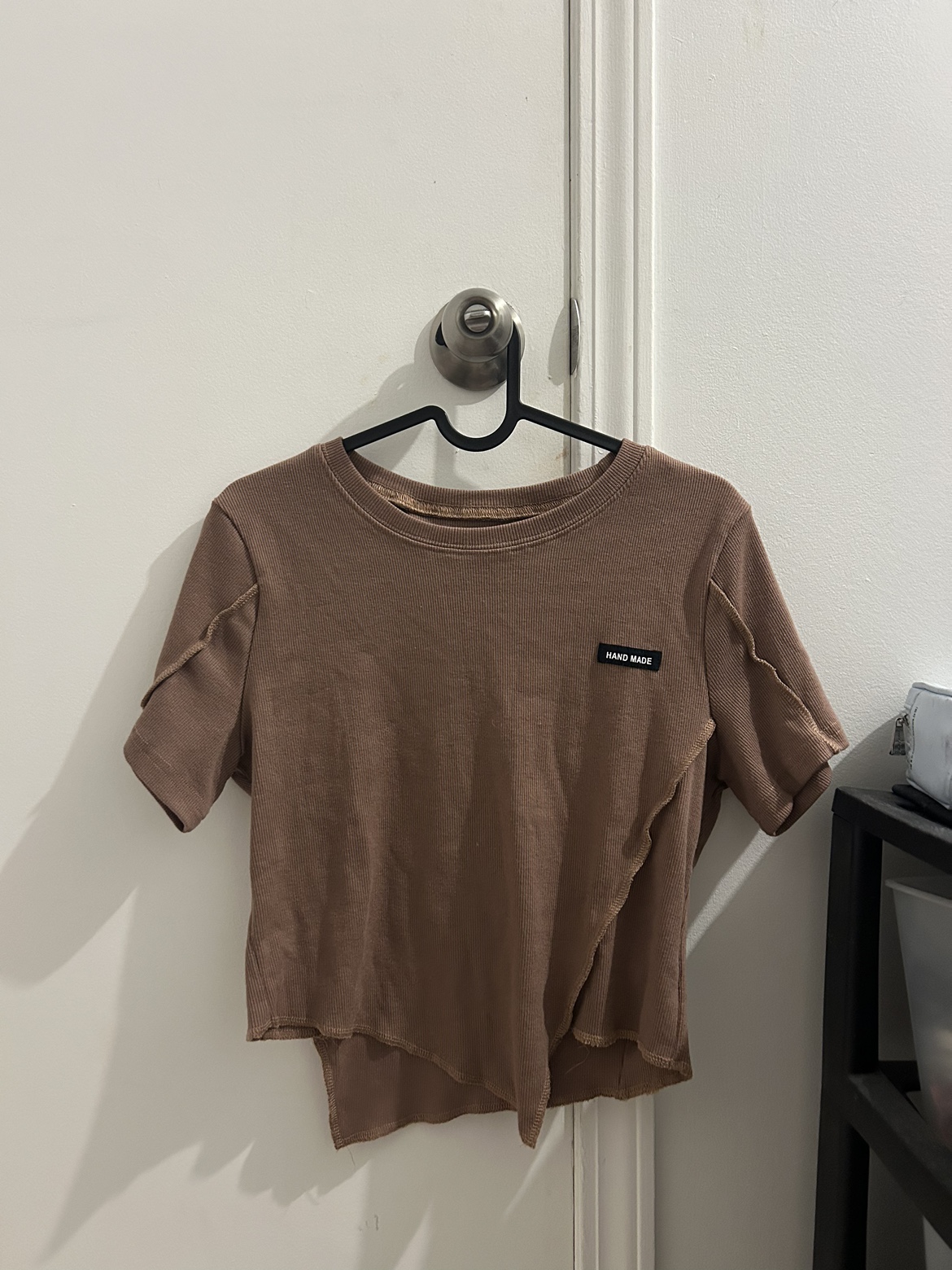 Brown shirt thumbnail