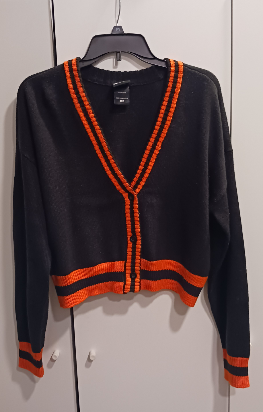 Black cardigan! ☆ With orange lining