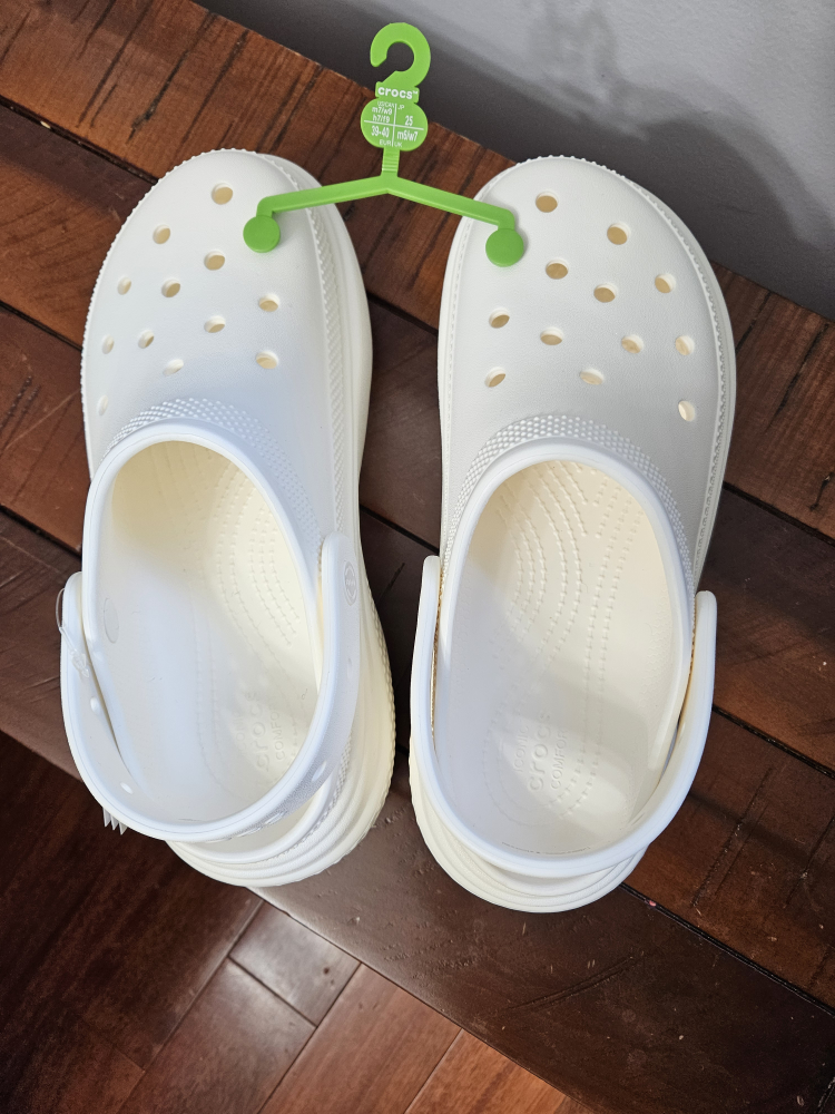 White Stomp Clog Crocs W9 thumbnail