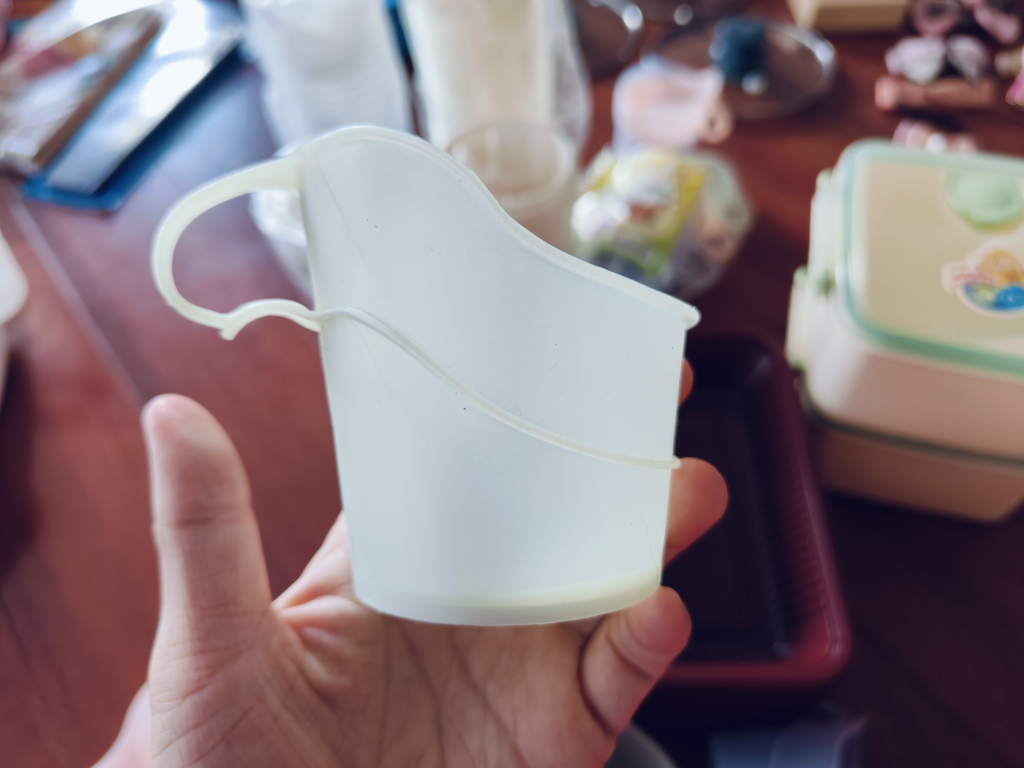 125 pieces bundles sell all for only $10 bento box, cups etc. image indicator(3)