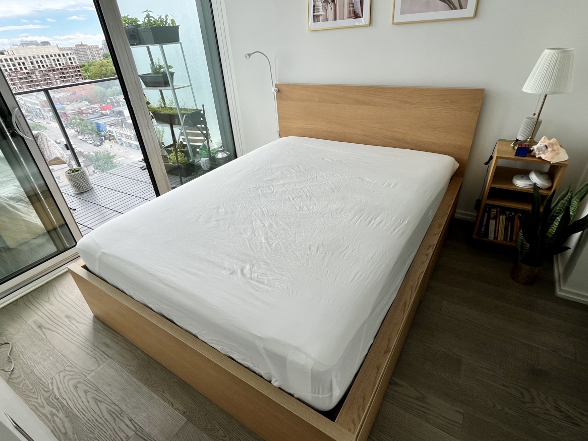 High bed frame, 4 storage boxes, mattress - photo 3