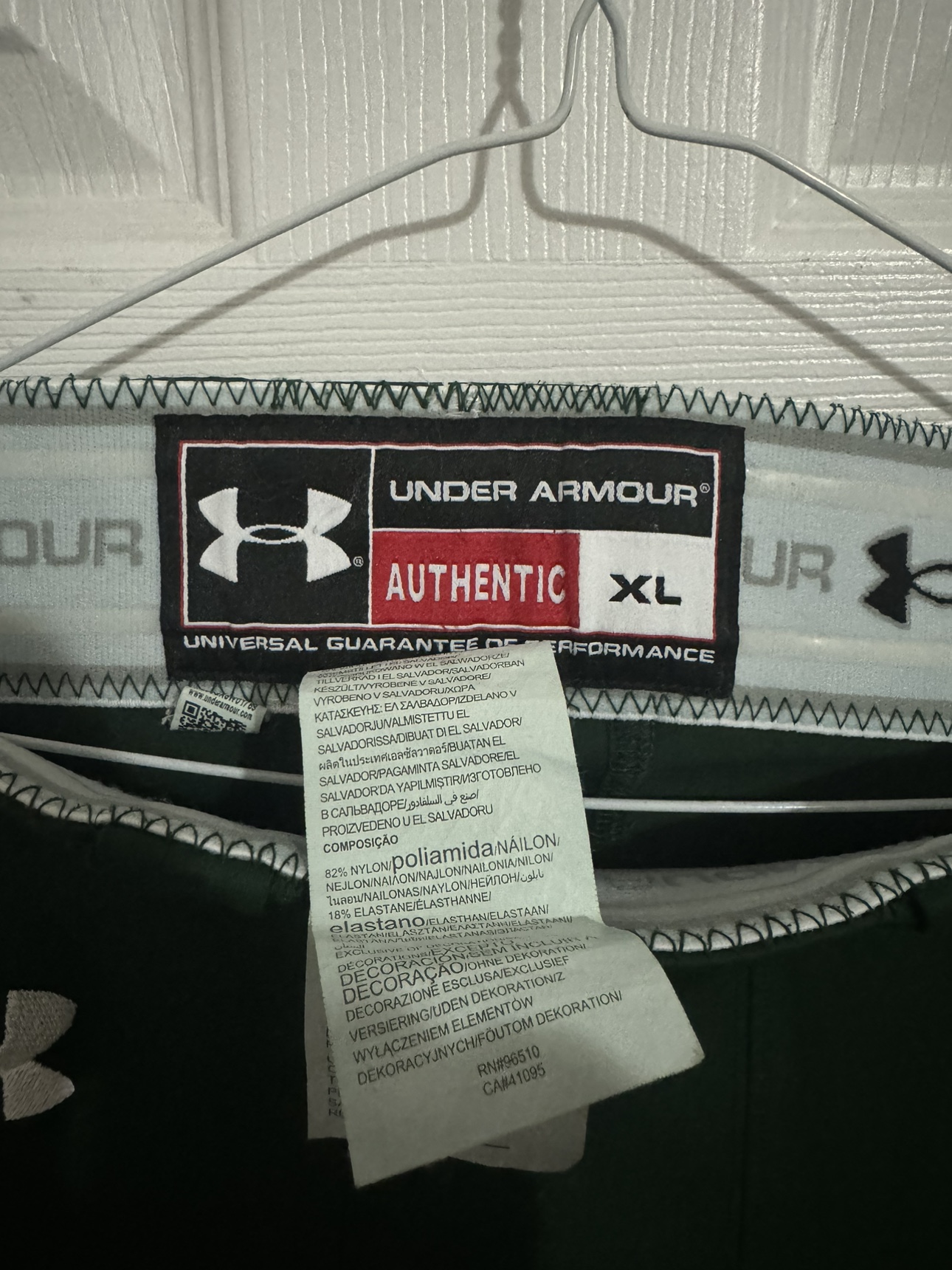 Underarmour Stock Instinct Football Pants (XL) image indicator(3)