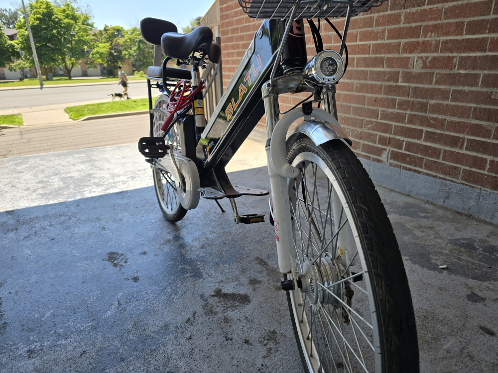 E-bike. Bycicle image indicator(7)