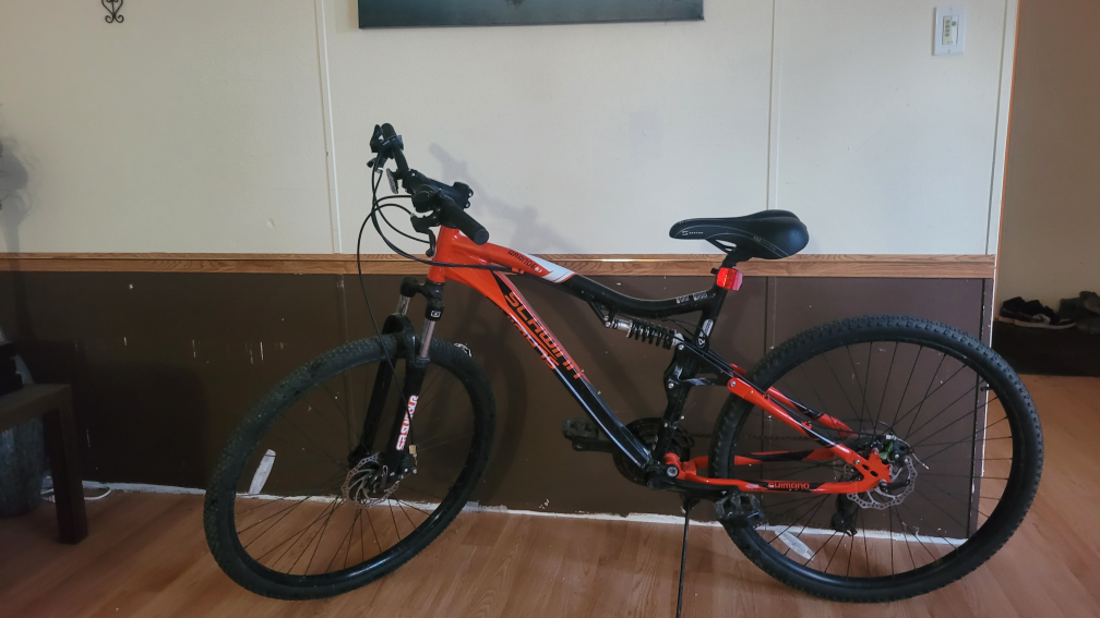 Scwhinn 6.1 Grande 21 speed Mountain bike