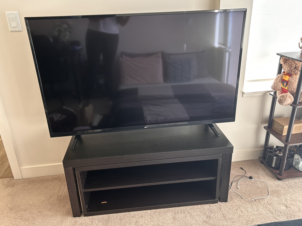 LG smart TV 55 inch UJ6200 model + TV table - photo 5