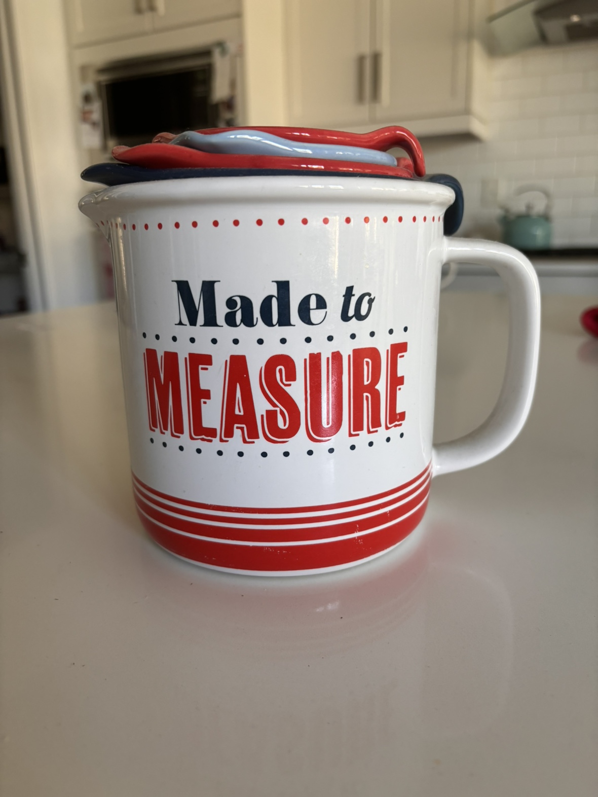 Ceramic measuring cups