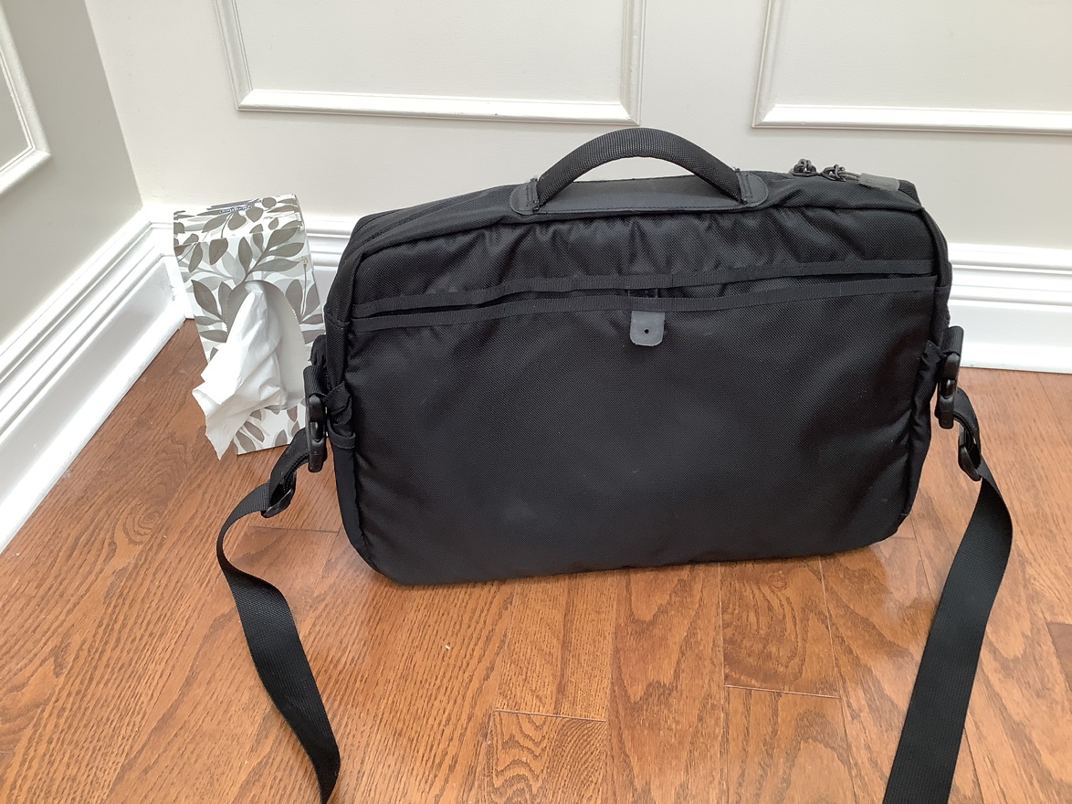 Like new black MEC laptop messenger bag image indicator(2)