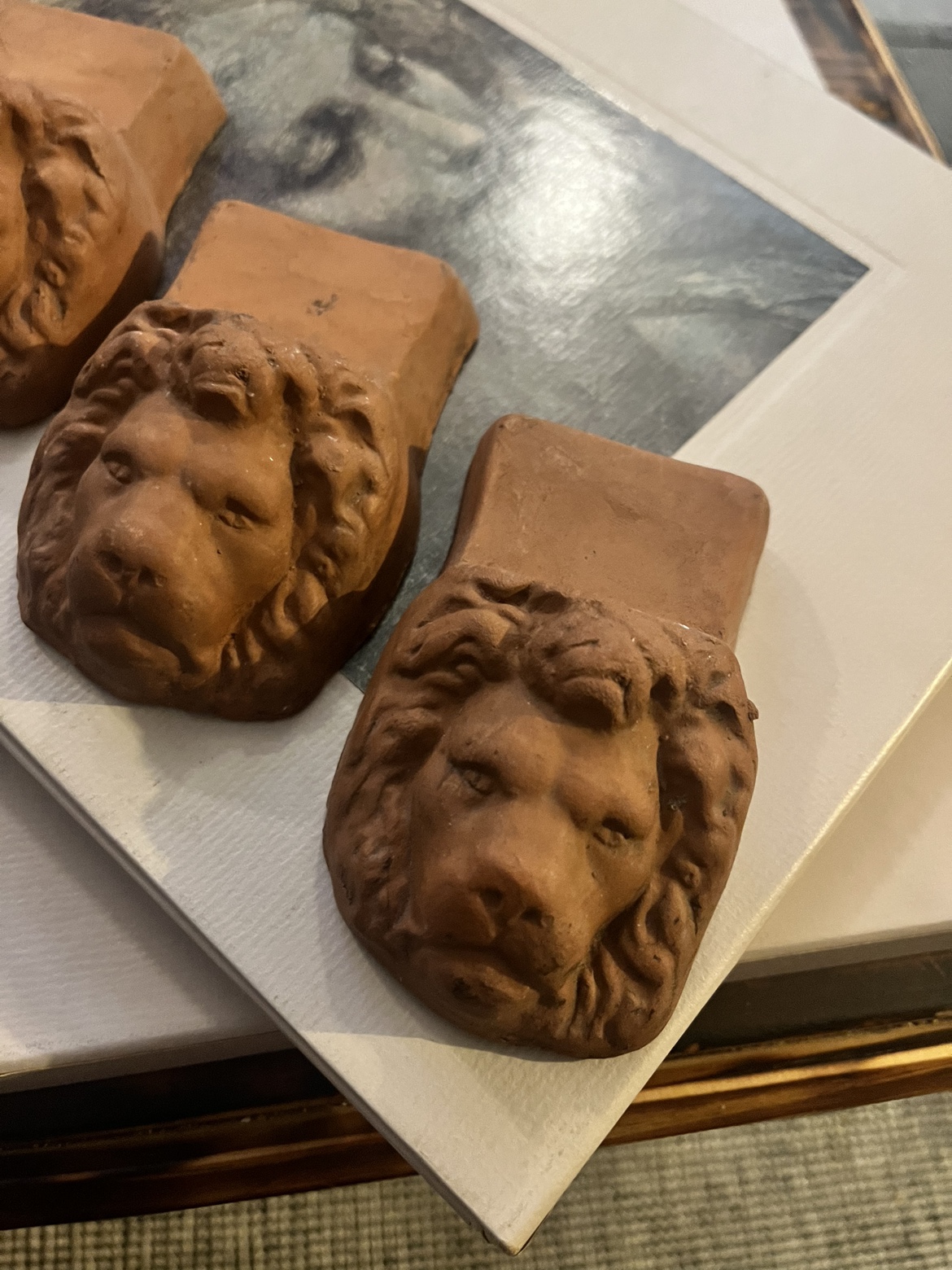 Planter lion head feet - photo 4