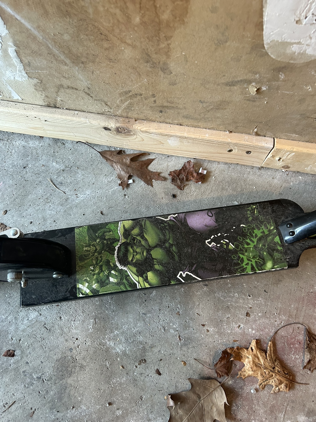 Children HULK scooter image indicator(3)