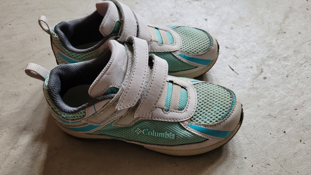 Columbia kids shoes, size 13 thumbnail