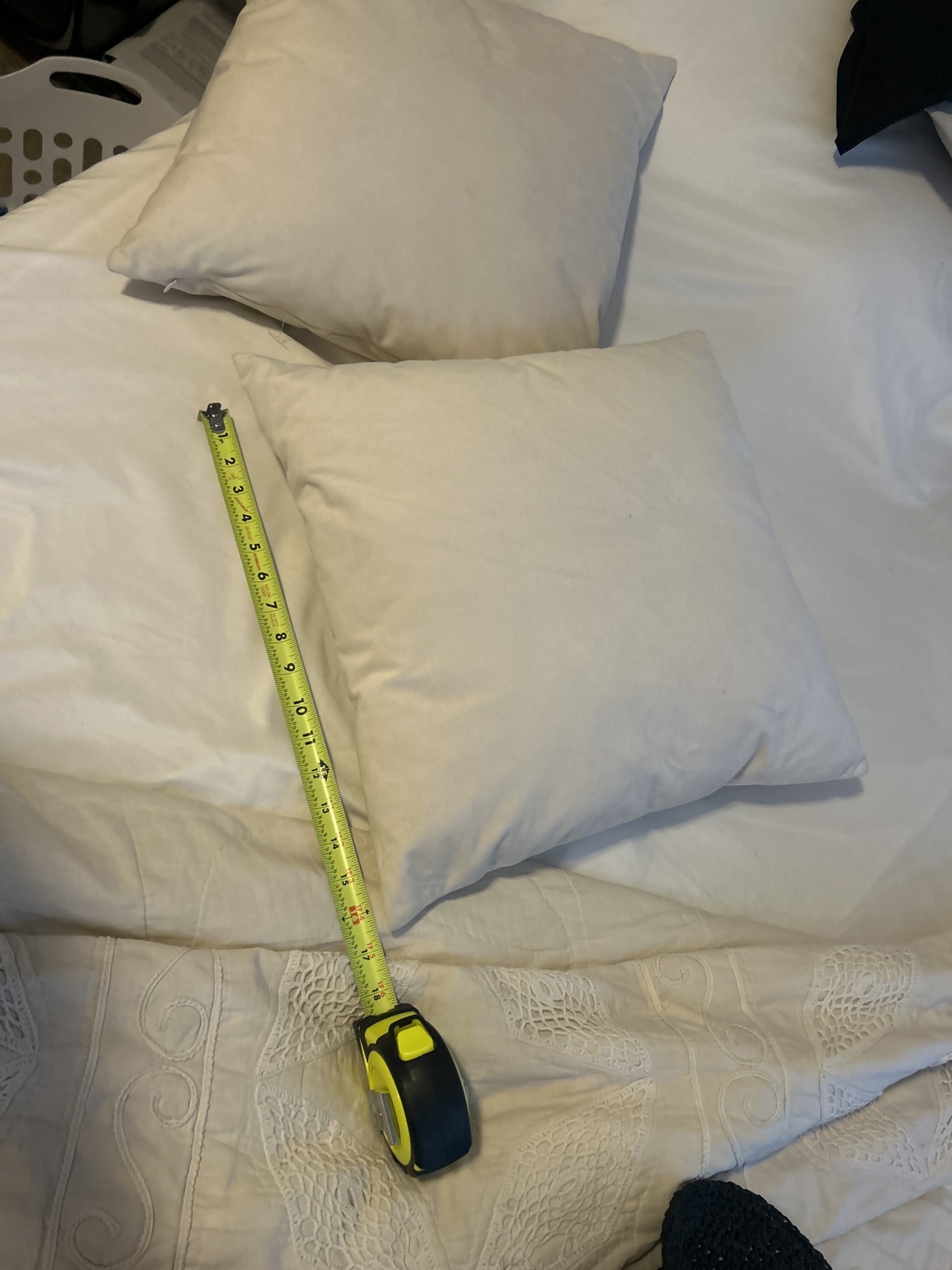 Throw Pillows Off White - photo 2