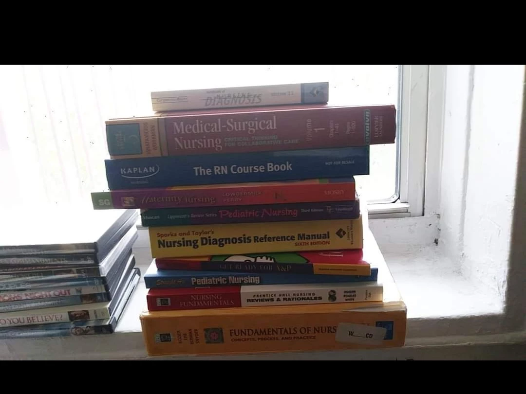 FREE BOOKS - photo 2