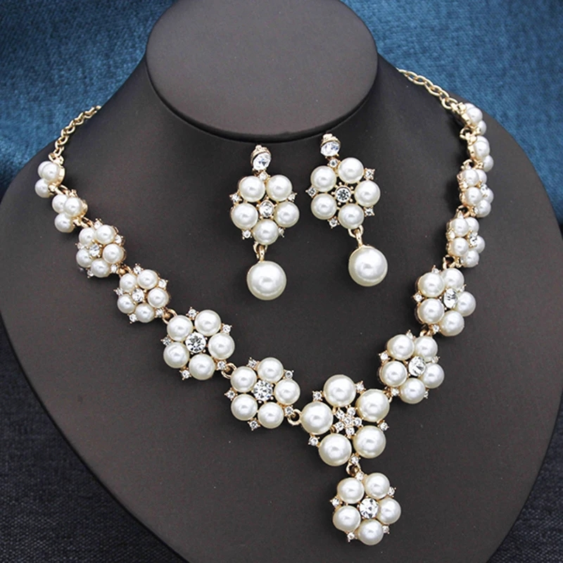 Attractive 5 petals pearl crystal flower jewelry set
