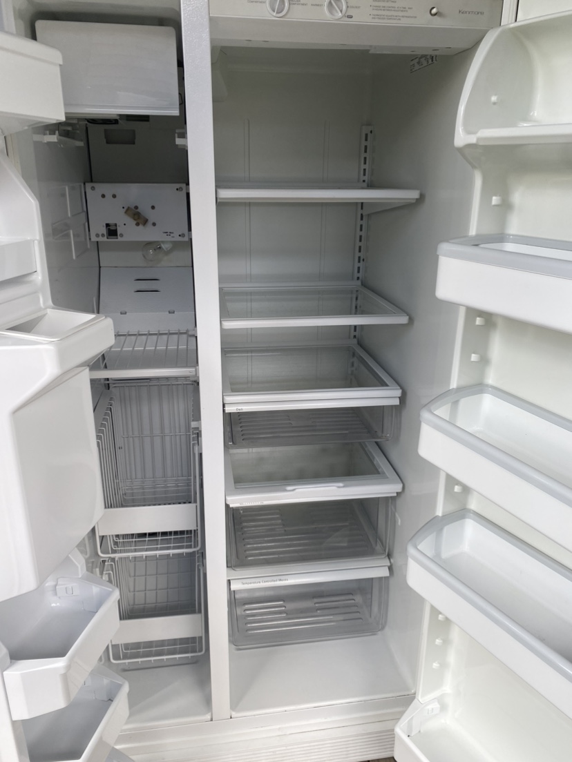 White kenmore Fridge/freezer - photo 4