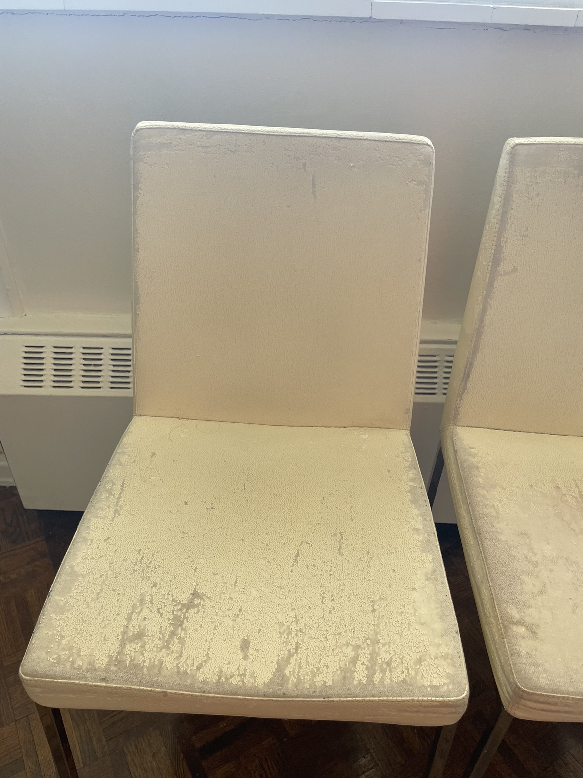 Chairs set - photo 5