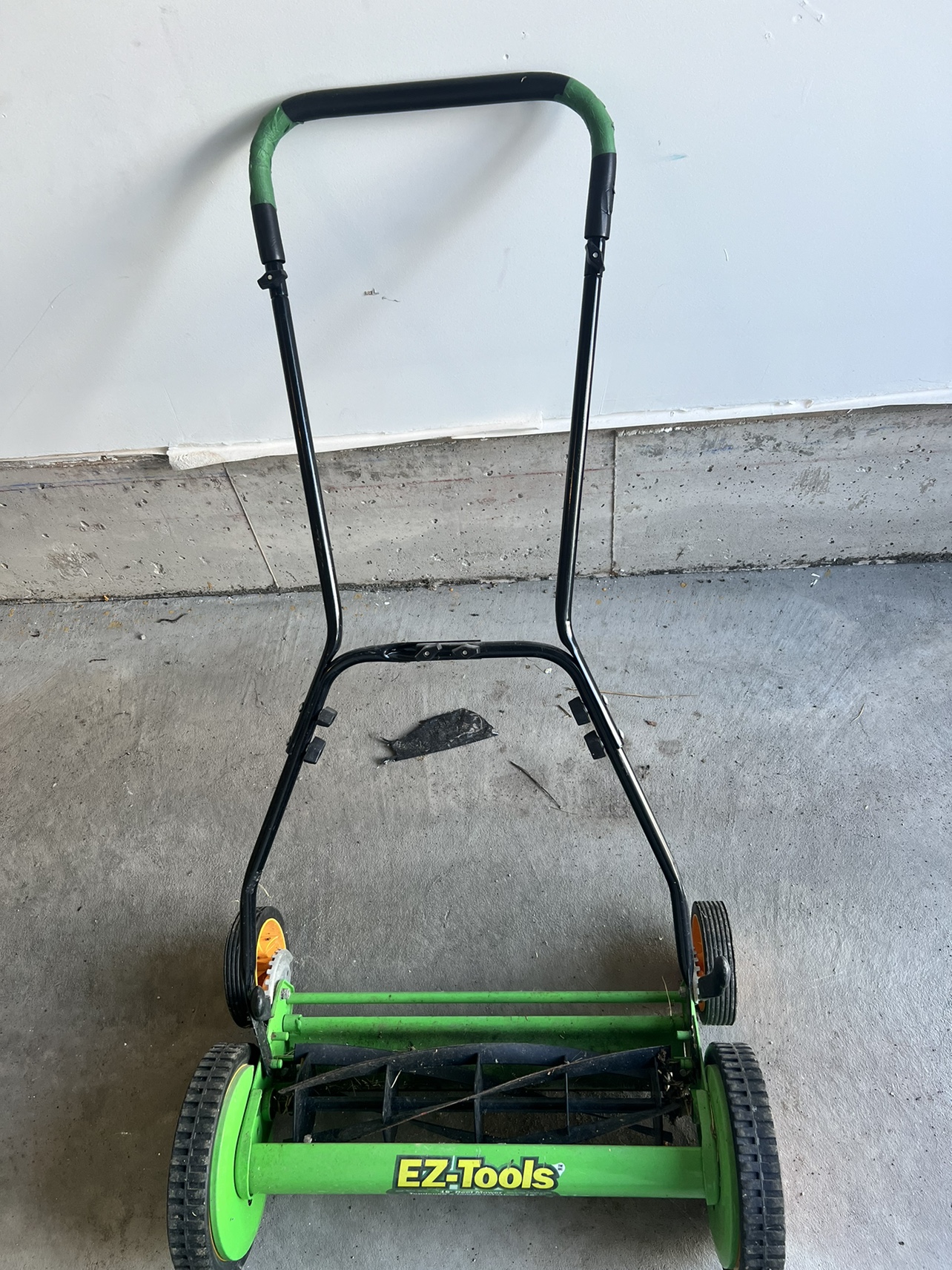 Lawn mower - photo 2
