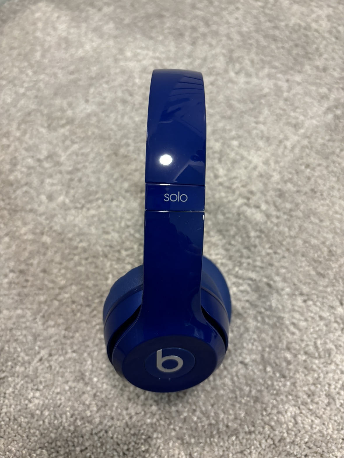 Beats Solo Headphones - photo 3