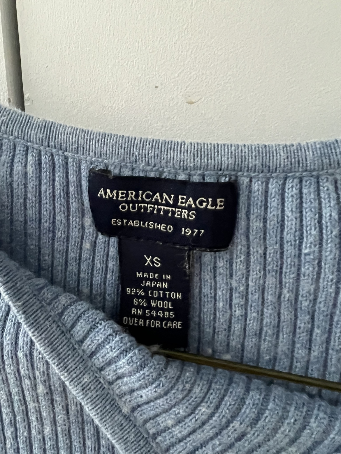 American eagle right fitting sweater - photo 2