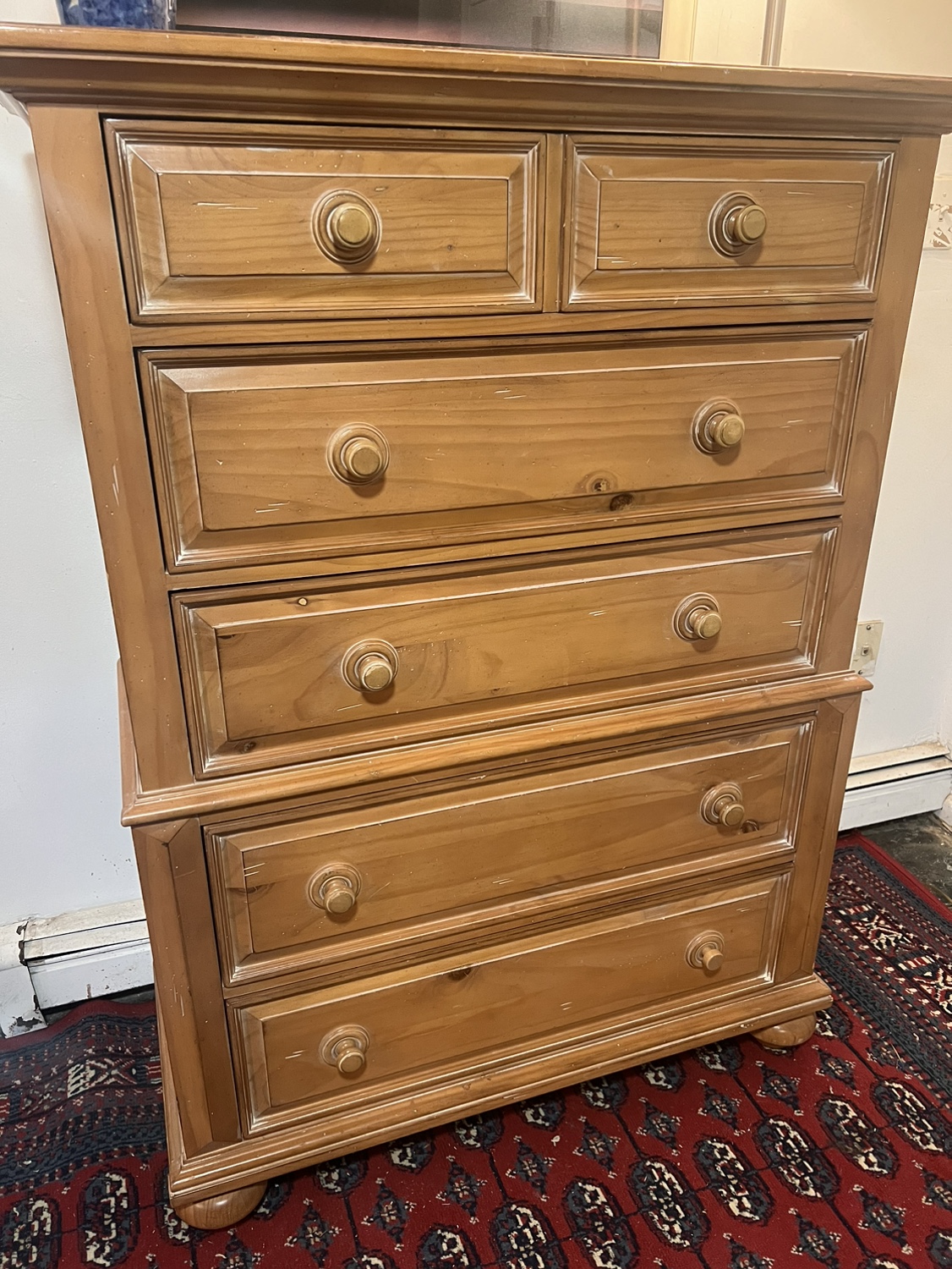 Broyhill Real Wood 5 Drawers Dresser - Delivery Available - photo 2