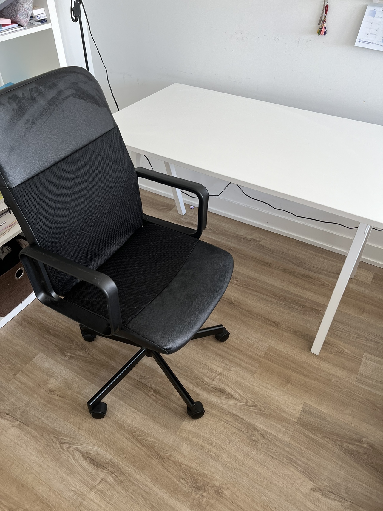 Ikea Desk - photo 3
