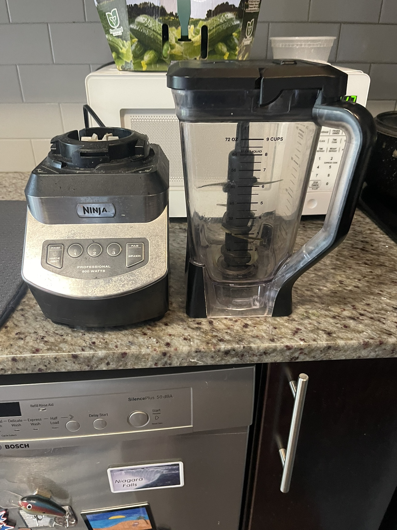 Ninja Professional Blender and Nutri Ninja cups 900W - photo 2