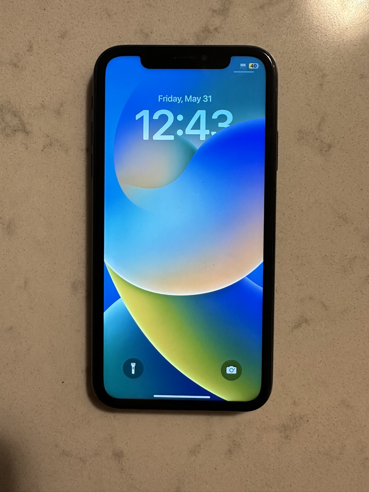 IPHONE XR 64GB UNLOCKED 9/10 CONDITION $200 FIRM thumbnail