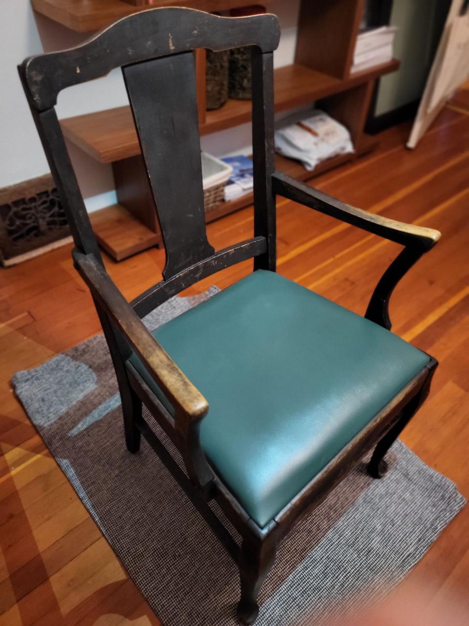 Cool vintage chair - photo 2