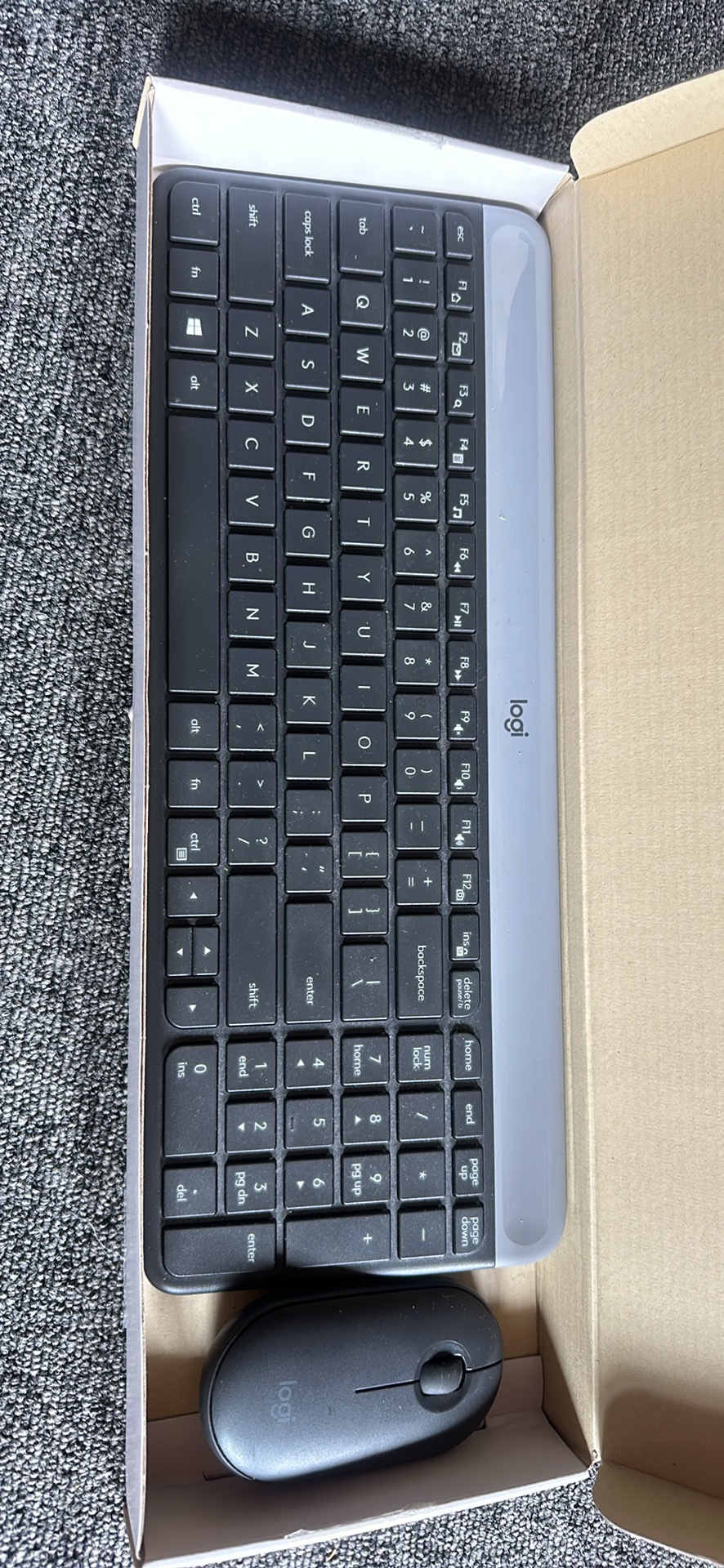Logitech Keyboard - photo 3