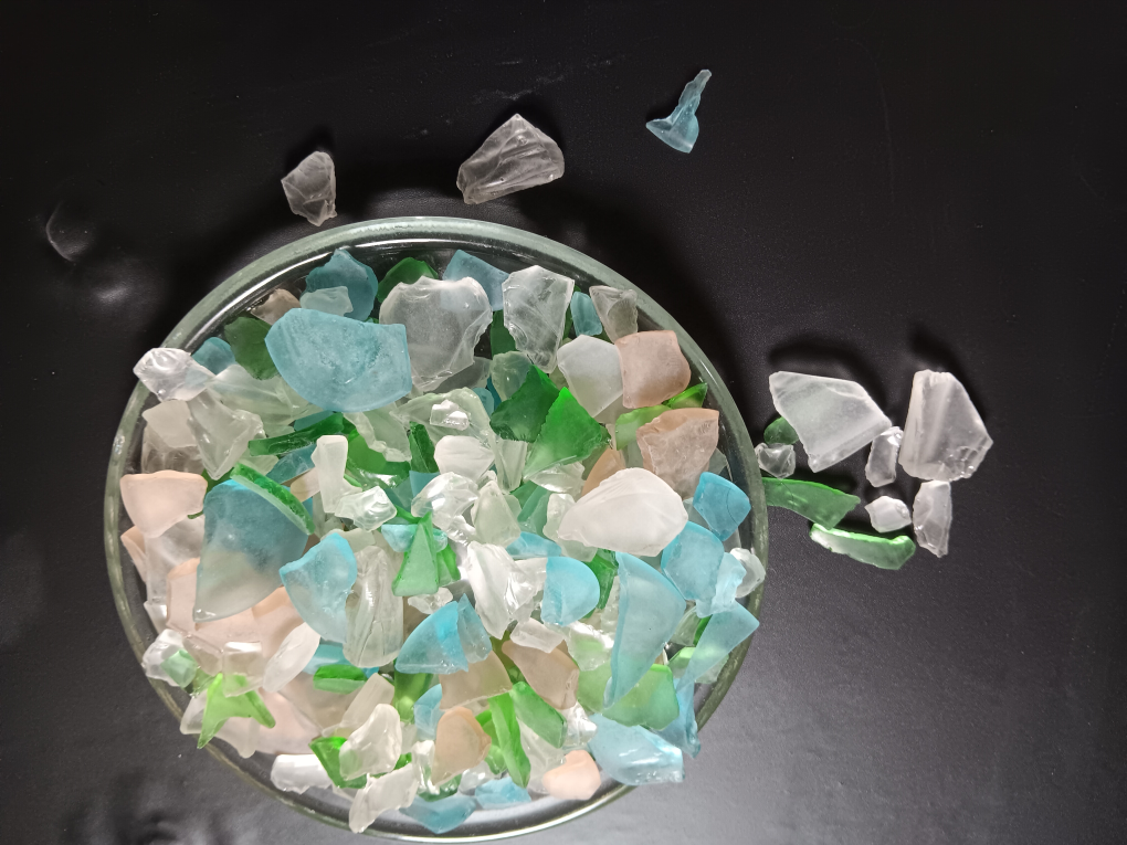 #freecycle 1 bag of sea glass pieces - photo 2