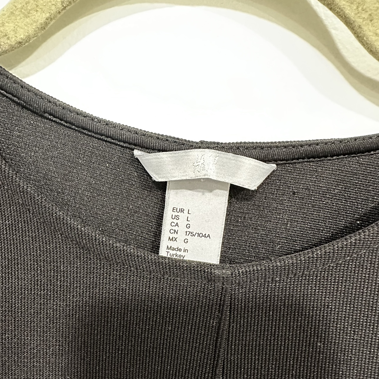 Black H&M Peplum Top image indicator(3)