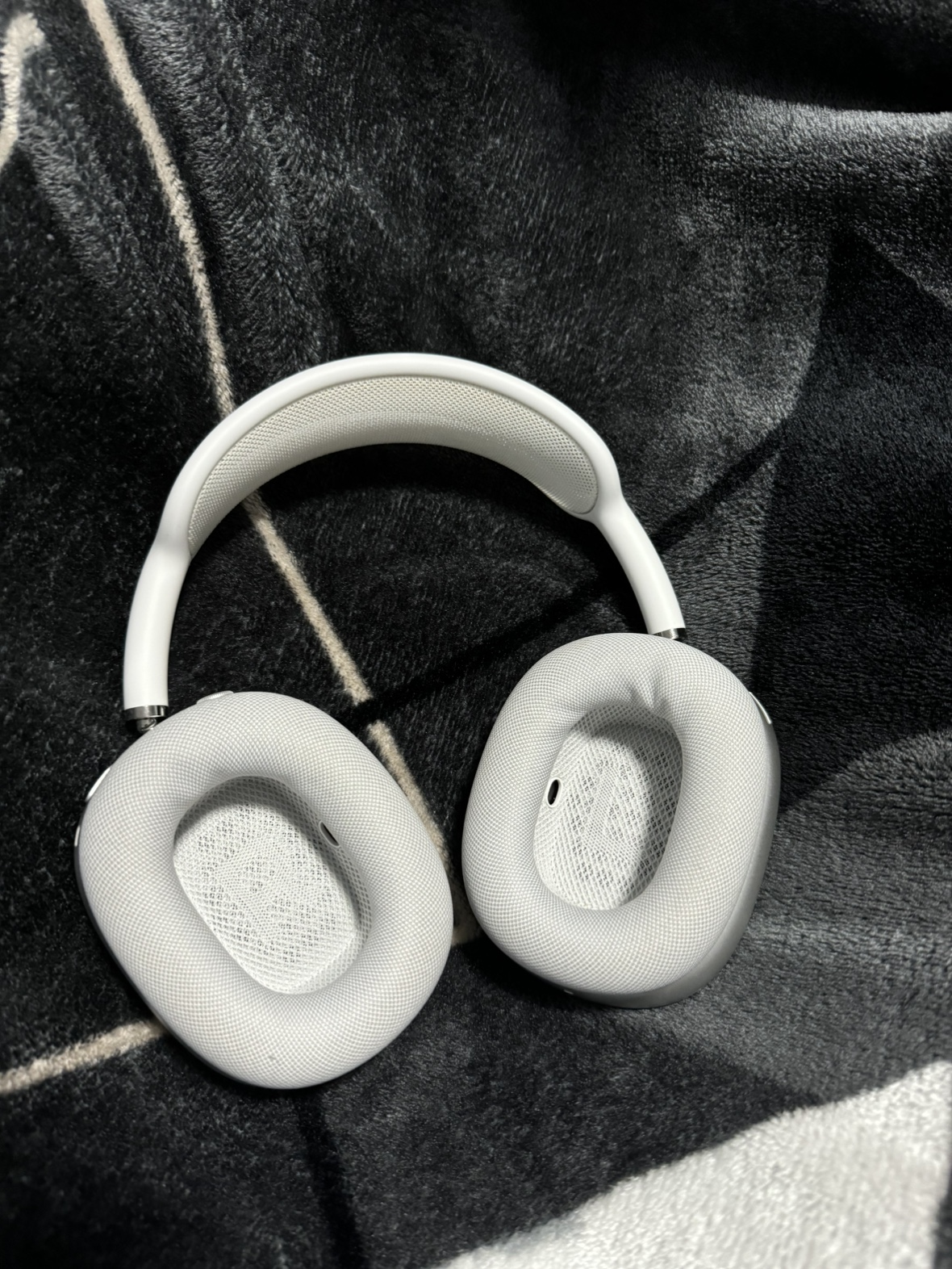 Apple air pods max silver - photo 3