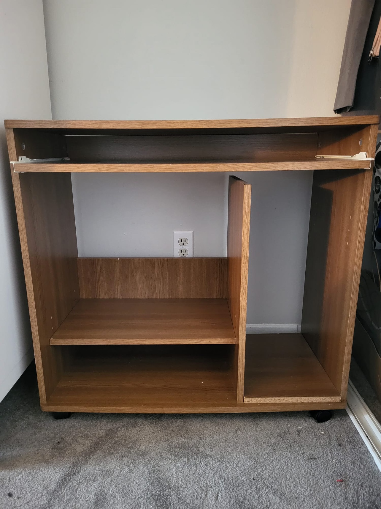 Computer table