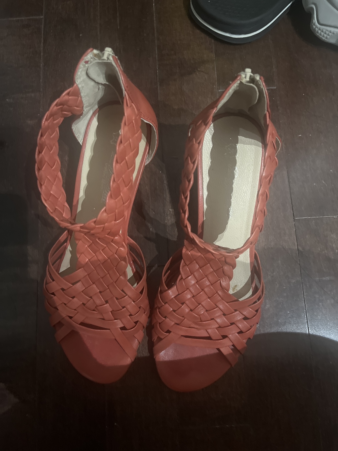 free leather sandals size 36 thumbnail